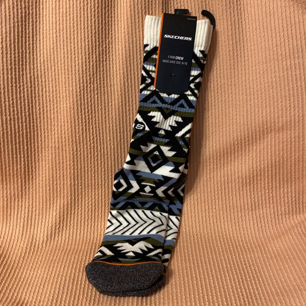 NWT men’s Sketchers crew socks size 6-12